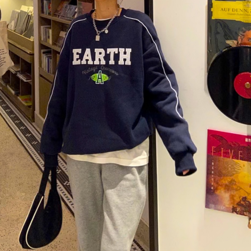Vintage earth oversize sweater by free valley size S/M